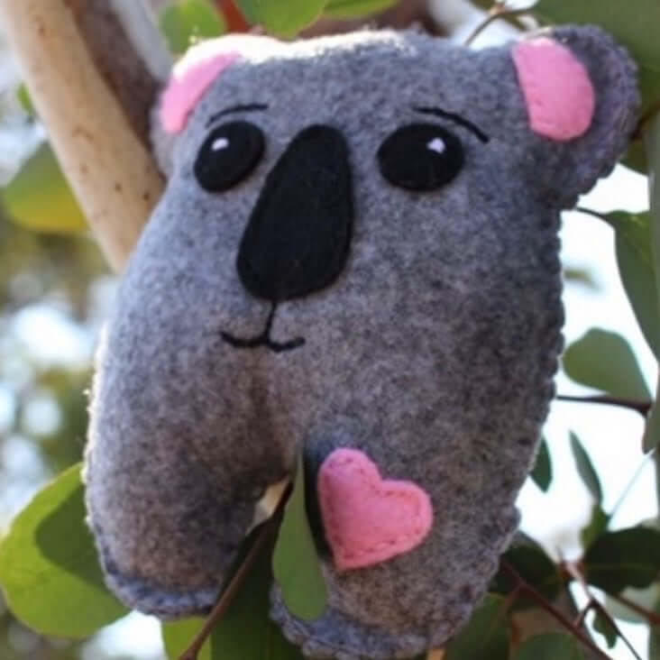 Koala soft toy, Australian animal made from wool felt.This Koala plushie is crafted from soft wool felt and lovingly handcrafted in Tasmania! This soft toy is a quirky loveable souvenir from Australia.Tasmanian Softies